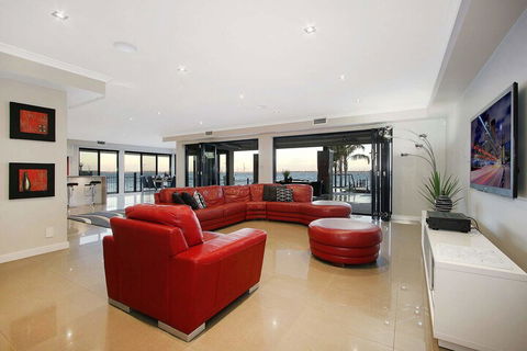 Lang Street Luxury Retreat Mulwala - Hotel Accommodation 7