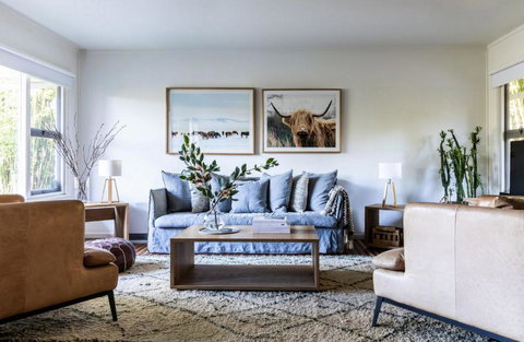 Equanimity Beautiful Character Filled House! - Hotel Accommodation 6