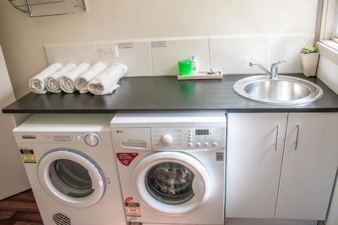 Russell Falls Holiday Cottages - Hotel Accommodation 3