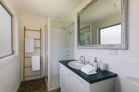DOVESTONES By THE SEA INVERLOCH - Hotel Accommodation 1