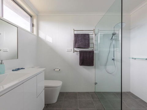 Aloha Direct Beach Access From Property - Hotel Accommodation 4