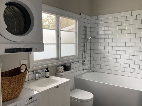 Culburra Sands Cosy & Comfortable - Hotel Accommodation 5