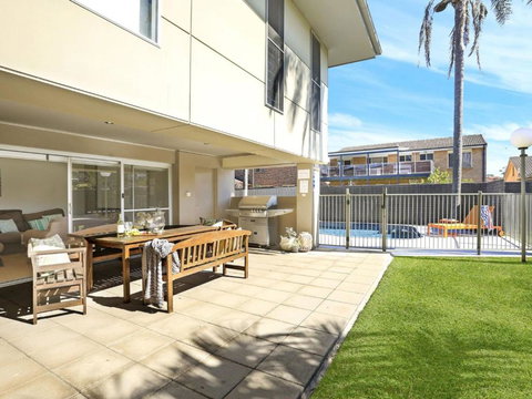 Isthmus On Jones Beach - Hotel Accommodation 1