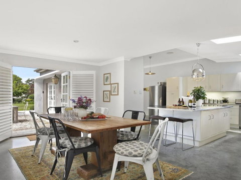 Nattai Lodge House & Cottage In Beautiful Garden - Hotel Accommodation 7