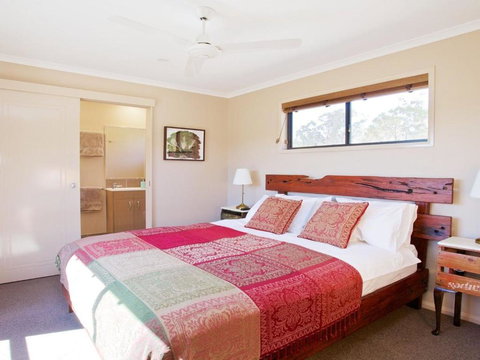 Tea Tree Hollow 50 Percent Off Third Night On Weekend - Hotel Accommodation 5