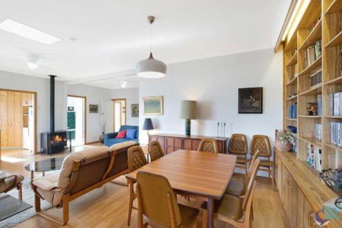 Inlet Views At 20 The Loop - Hotel Accommodation 2