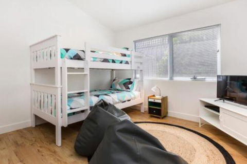 PALM COURT RETREAT MORNINGTON - Hotel Accommodation 3