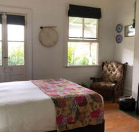 The Residence Stylish Comfort with Fireplace - Hotel Accommodation