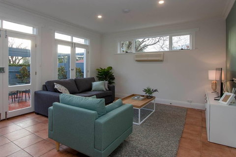 One Bedroom Cottage Close To Adelaide CBD - Hotel Accommodation 5