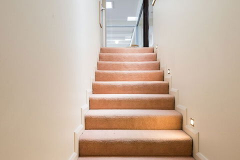 Hilltop House - Hotel Accommodation 2
