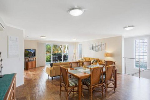 Luxury Boardwalk Apartment Unit 7 - Hotel Accommodation 7