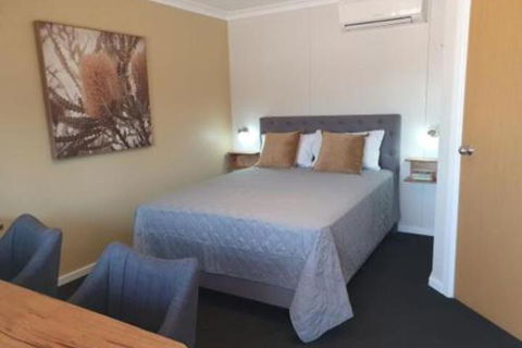 Cornwall House Accommodation - Hotel Accommodation 0