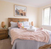 42 Rosemary Lane  Central Orange Spacious Family Home Quiet Lane - Hotel Accommodation