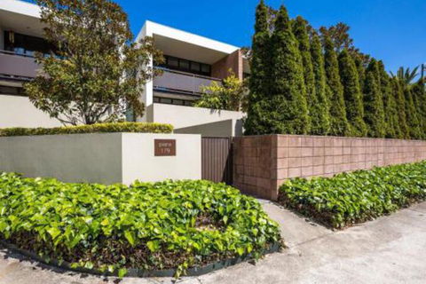 Piana Apartment Two :: Jervis Bay Rentals - Hotel Accommodation 0