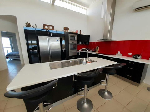 Carnarvon Beach Retreat - Hotel Accommodation 3