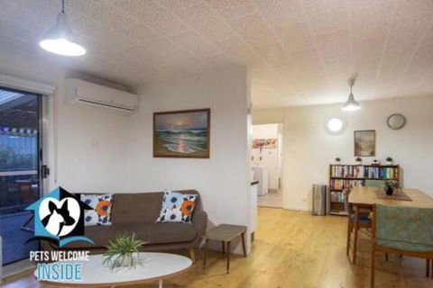 Retro Groovy Pad Pt Elliot - Hotel Accommodation 0