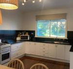 Salty Cottage Northam - Hotel Accommodation