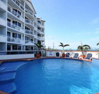 2 Bedroom Alex Unit Ocean Pool  Park Views - Hotel Accommodation