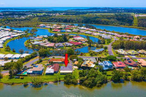 Ralphs Cottage Orion Drive Yamba Pet Friendly Free Wi Fi No Linen - Hotel Accommodation 6