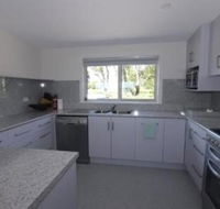 Umtali Beach House - Hotel Accommodation