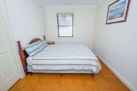 Shoal Bay Avenue Unit 2 / 7 - Hotel Accommodation 0
