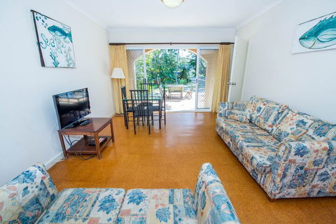 Shoal Bay Avenue Unit 2 / 7 - Hotel Accommodation 4