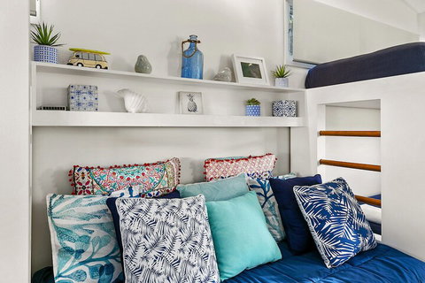 Stunning River House 51 Hilton Esplanade - Hotel Accommodation 2