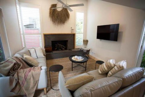 MONREPOS - Hotel Accommodation 3