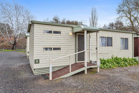Castlemaine Central Cabin & Van Park - Hotel Accommodation 3