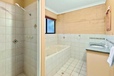 Swallows Nest - Hotel Accommodation 2