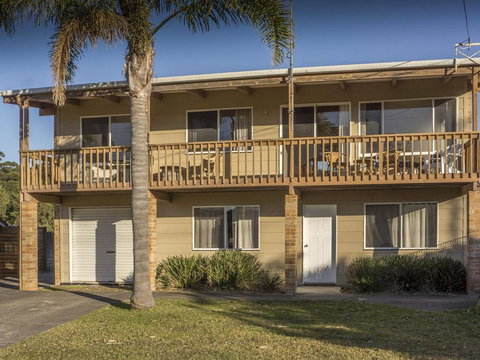 Boomer Crescent 5 Kioloa - Hotel Accommodation 2