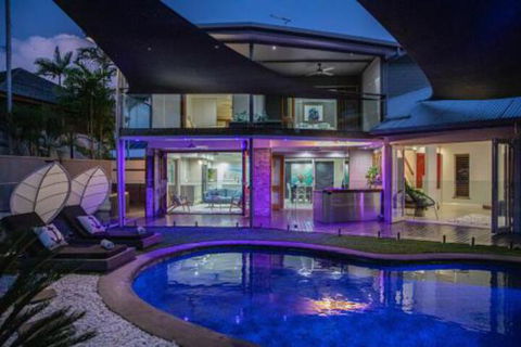 Absolute Lakefront Port Douglas - Hotel Accommodation 6