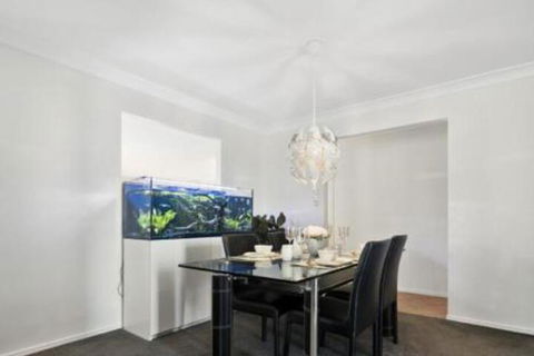 BB233 Banksia Beach Family Home 4 Bedrooms - Hotel Accommodation 3
