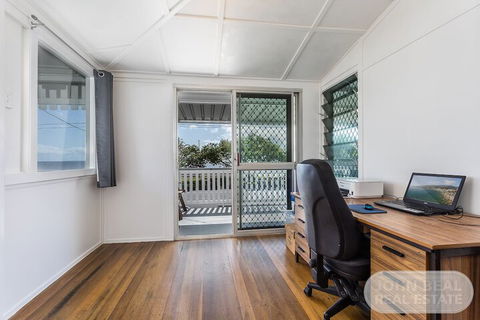 Brighton Waterfront Beach House - Hotel Accommodation 7