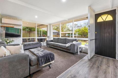 White On Wright Clare - Hotel Accommodation 5