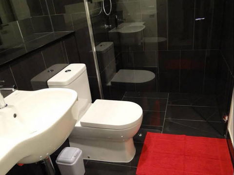 Amazing Waterfront Apartment - Hotel Accommodation 6