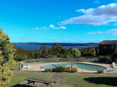 ECONO LODGE BAYVIEW - Hotel Accommodation 1