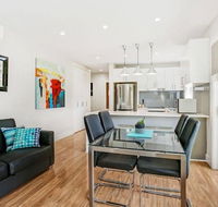 Belmont Executive Apartments - Hotel Accommodation