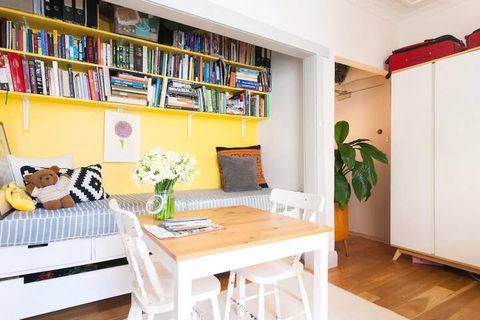 Beautiful Lush & Green Oasis Studio Apartment - Hotel Accommodation 1