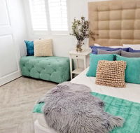 Freshly Renovated Apartment in the Heart of Bondi - Hotel Accommodation