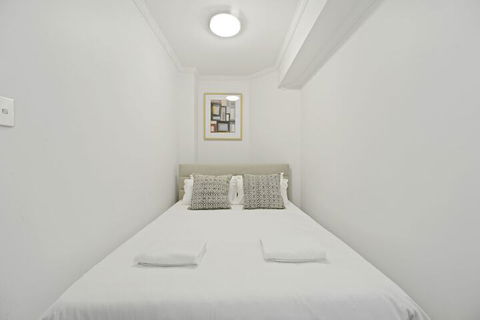 HomeHotel Stylish 3 Bed Clean & Comfort - Hotel Accommodation 7