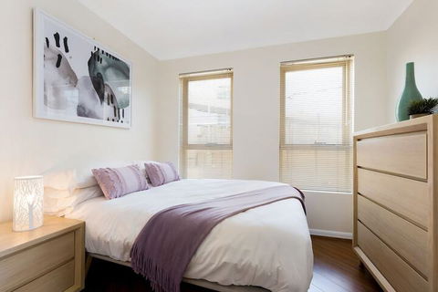 Woolloomooloo Modern Apartment 12 BRK - Hotel Accommodation 6