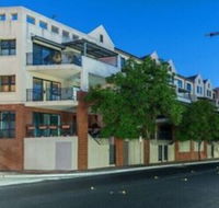 Subiaco Emporium Apartment - Hotel Accommodation