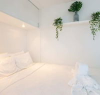 Bright 1 Bedroom Studio With Amazing City Views - Hotel Accommodation