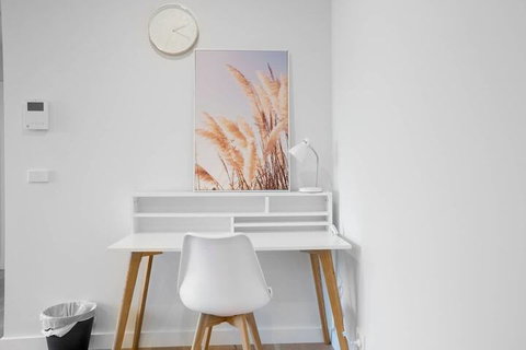 Trendy 2 Bedroom In Ringwood/Eastland With Parking - Hotel Accommodation 2