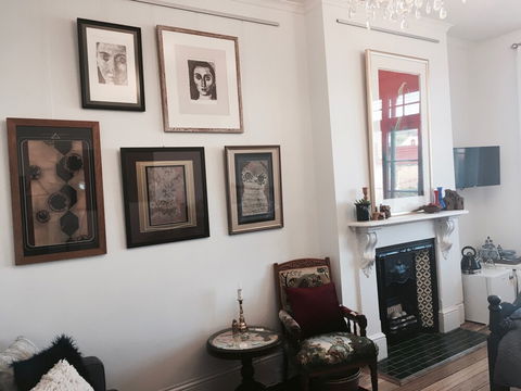 Assemblage Boutique Art Bed & Breakfast - Hotel Accommodation 1