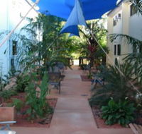 Ash Palms Motor Inn - Hotel Accommodation