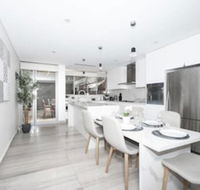 Luxury Villa Darlington - Vine - Hotel Accommodation