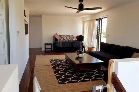 Spacious 2 Bedroom Townhouse In Southport - Hotel Accommodation 2