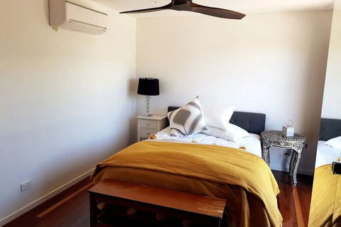 Spacious 2 Bedroom Townhouse In Southport - Hotel Accommodation 3